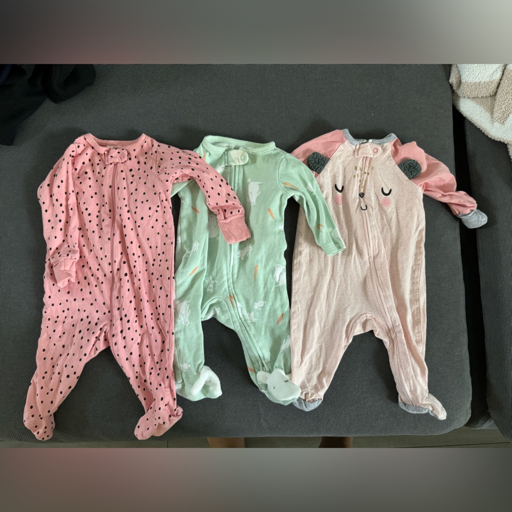 19 pcs of jumpsuit, set  and long sleeves